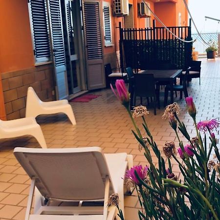 Casa Vacanze Kristel Balestrate Exterior foto